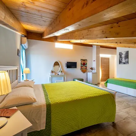La Canfora Bed & Breakfast