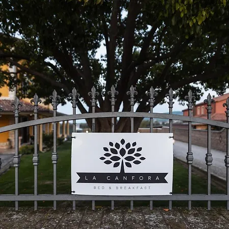 La Canfora Bed & Breakfast *