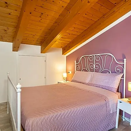 La Canfora Bed & Breakfast 3*